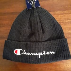 Champion mens navy script logo Beanie winter hat